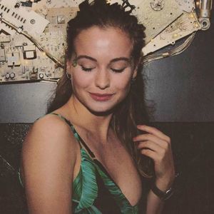 Meet your Posher, Rosa